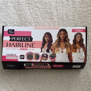 Outre Perfect Hairline Lace Wig in Honey Melt